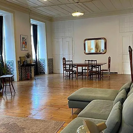 Bed & Breakfast Azulejos Cais Sodre 3*