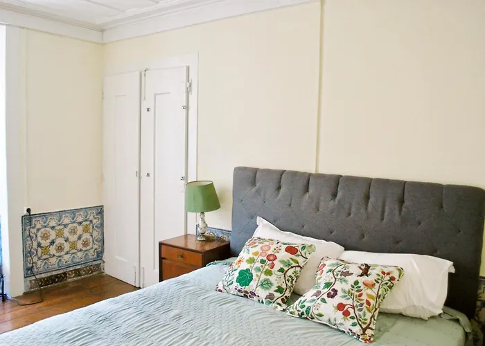 Bed & Breakfast Azulejos Cais Sodre 3*