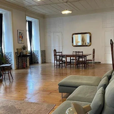 Azulejos Cais Sodre Nocleg ze śniadaniem