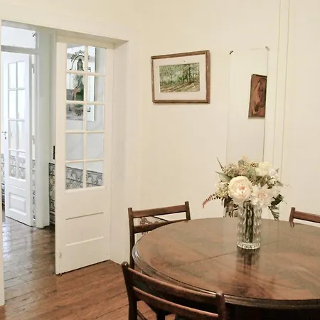 Azulejos Cais Sodré Bed & Breakfast 3*