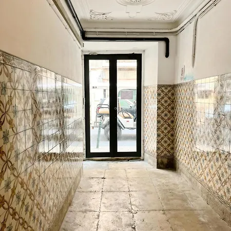 Azulejos Cais Sodre Bed & Breakfast