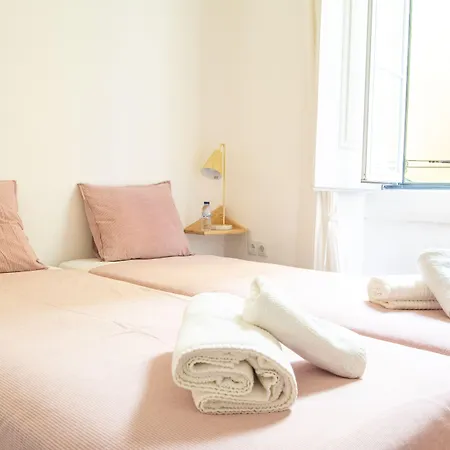 Bed & Breakfast Azulejos Cais Sodre 3*