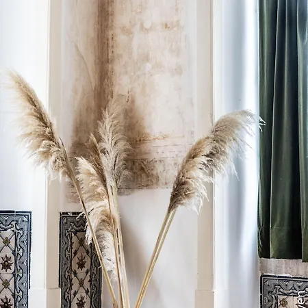 Azulejos Cais Sodre Bed & Breakfast 3*