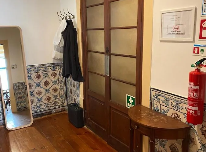 Azulejos Cais Sodre 3* Lissabon